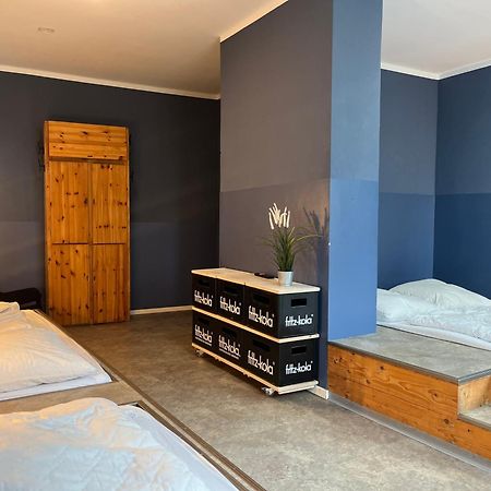 Blue Doors Hostel Ktv Росток Екстериор снимка