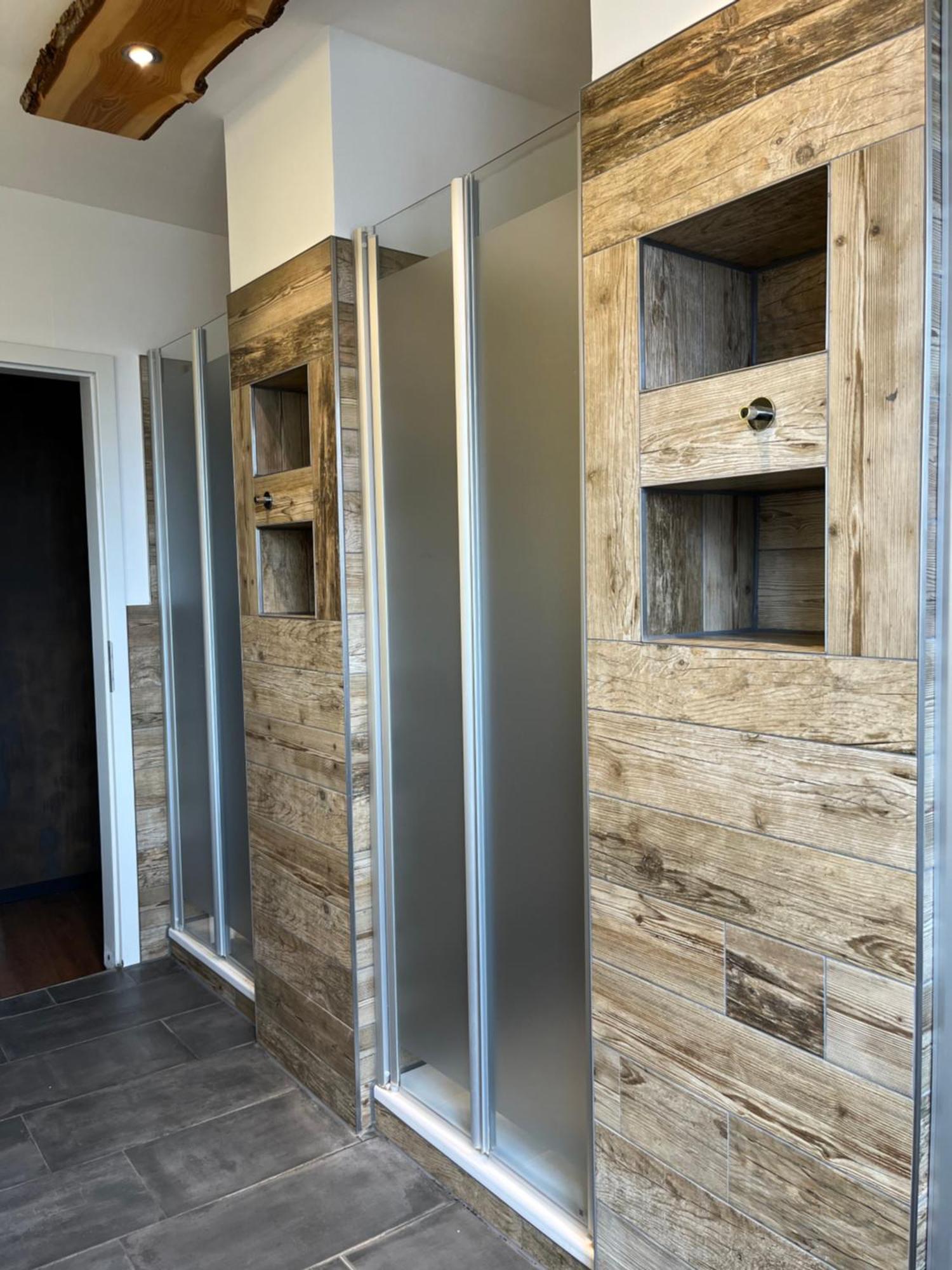 Blue Doors Hostel Ktv Росток Екстериор снимка