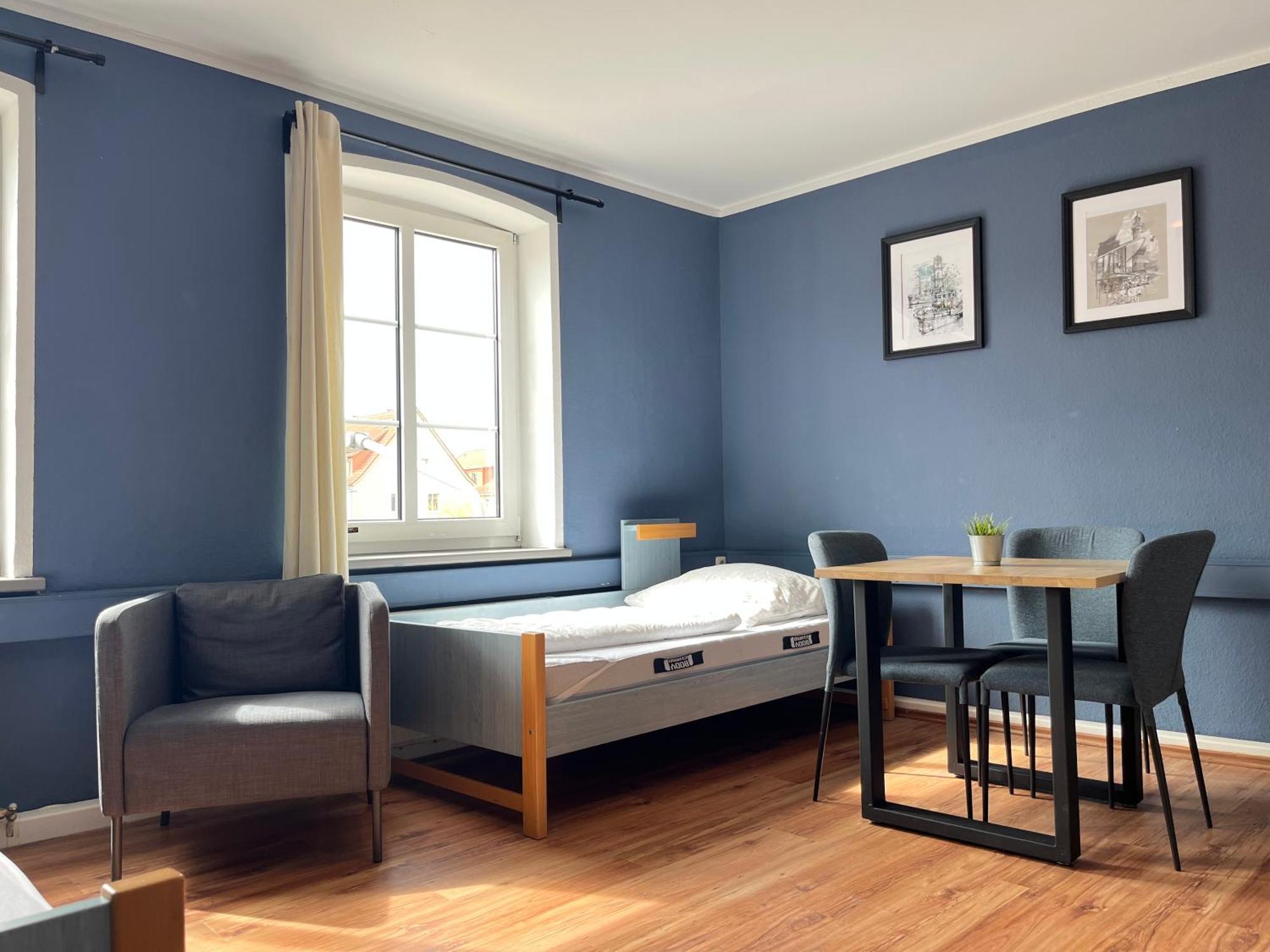 Blue Doors Hostel Ktv Росток Екстериор снимка